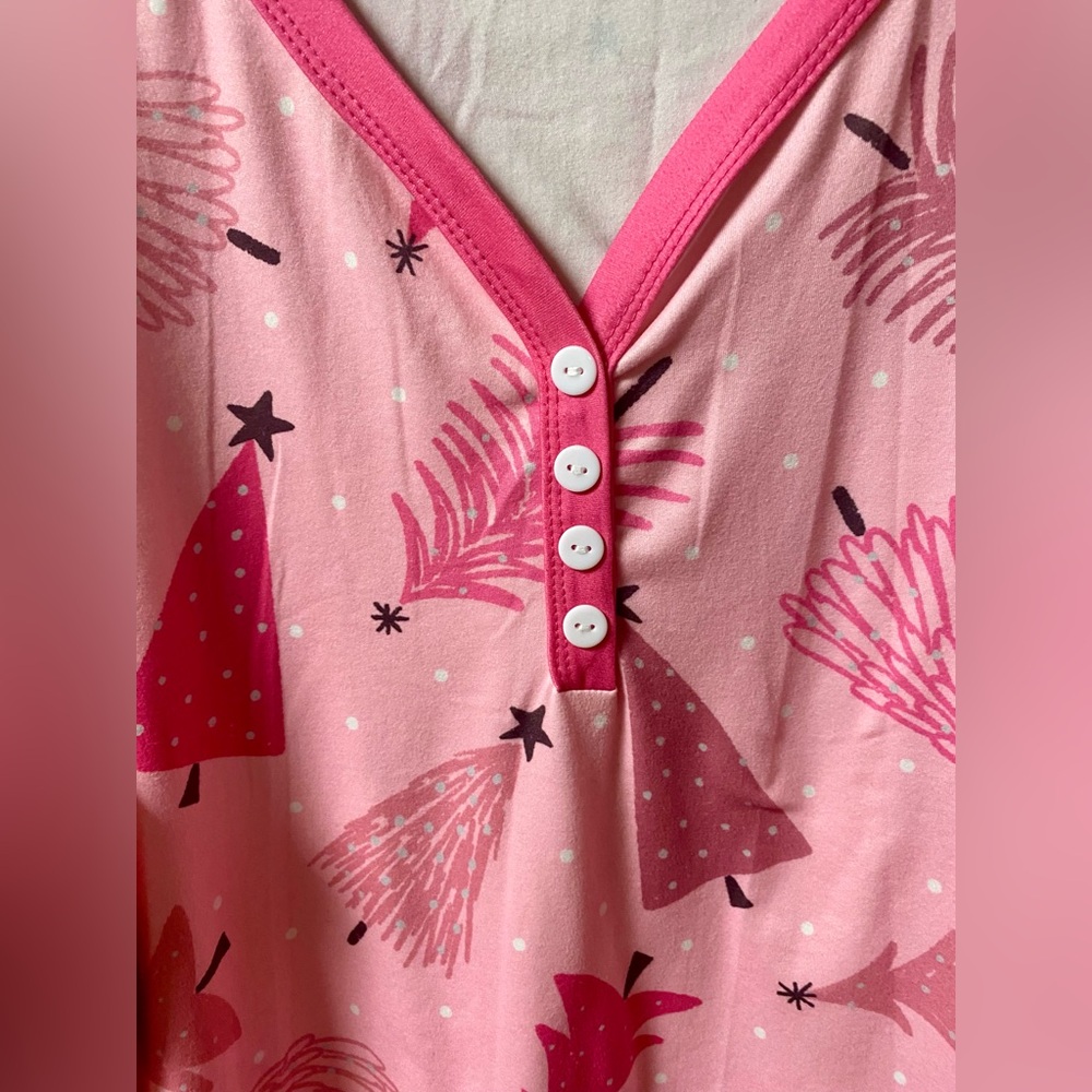 Shirley & Stone Boutique Holiday Pajamas NWOT - Picture 8 of 16